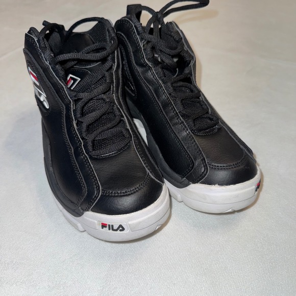 Fila Grant Hill 2 Mid Top Sneakers Youth Kids Size 6 US Black Basketball Shoes - Picture 2 of 12
